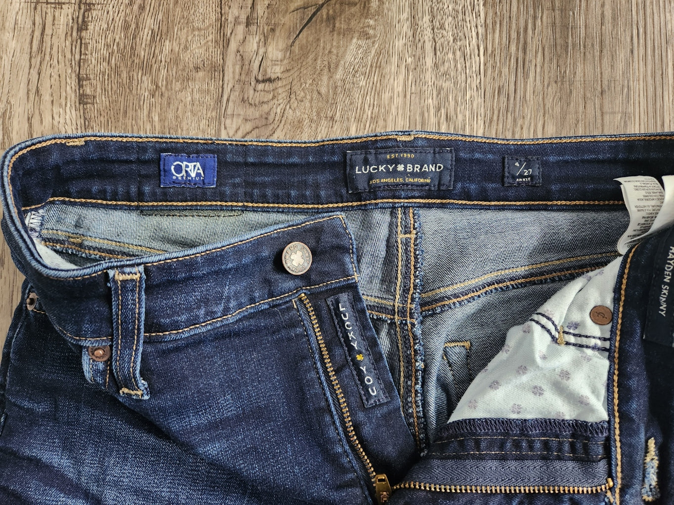 Lucky Jeans