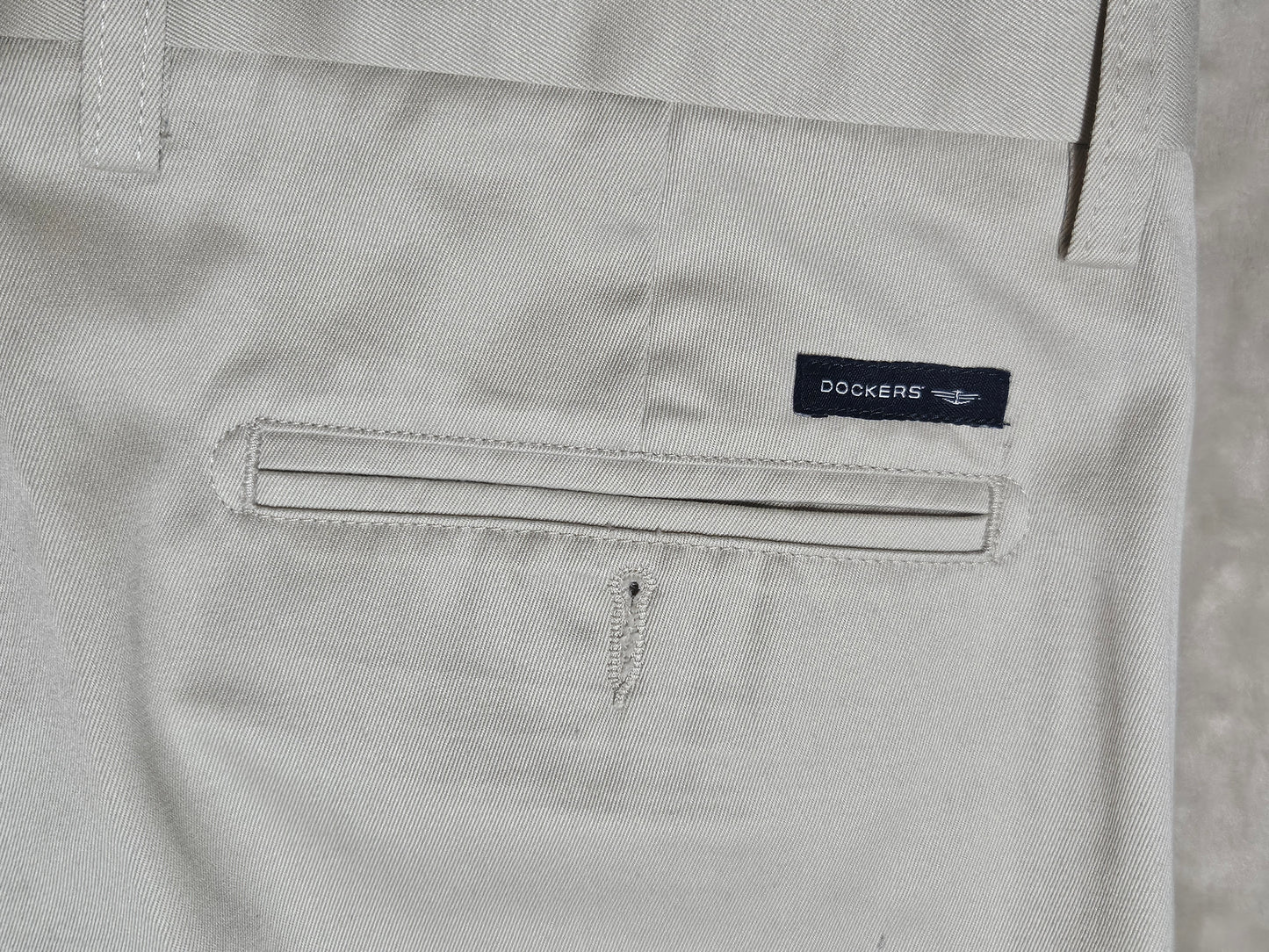Docker’s Men’s Trousers