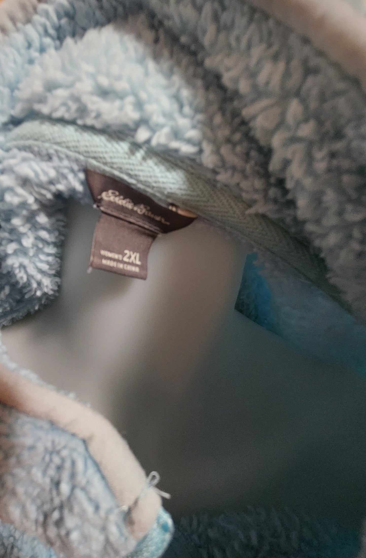 Fuzzy Eddie Bauer Pullover Sweater – 2XL