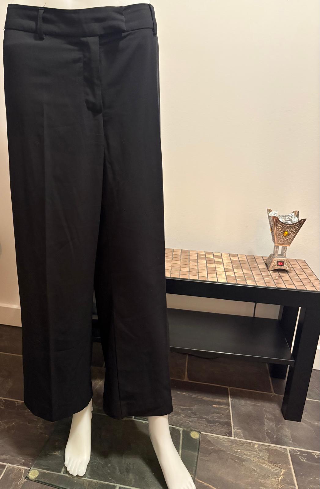 Reitman's Classic Black Pants