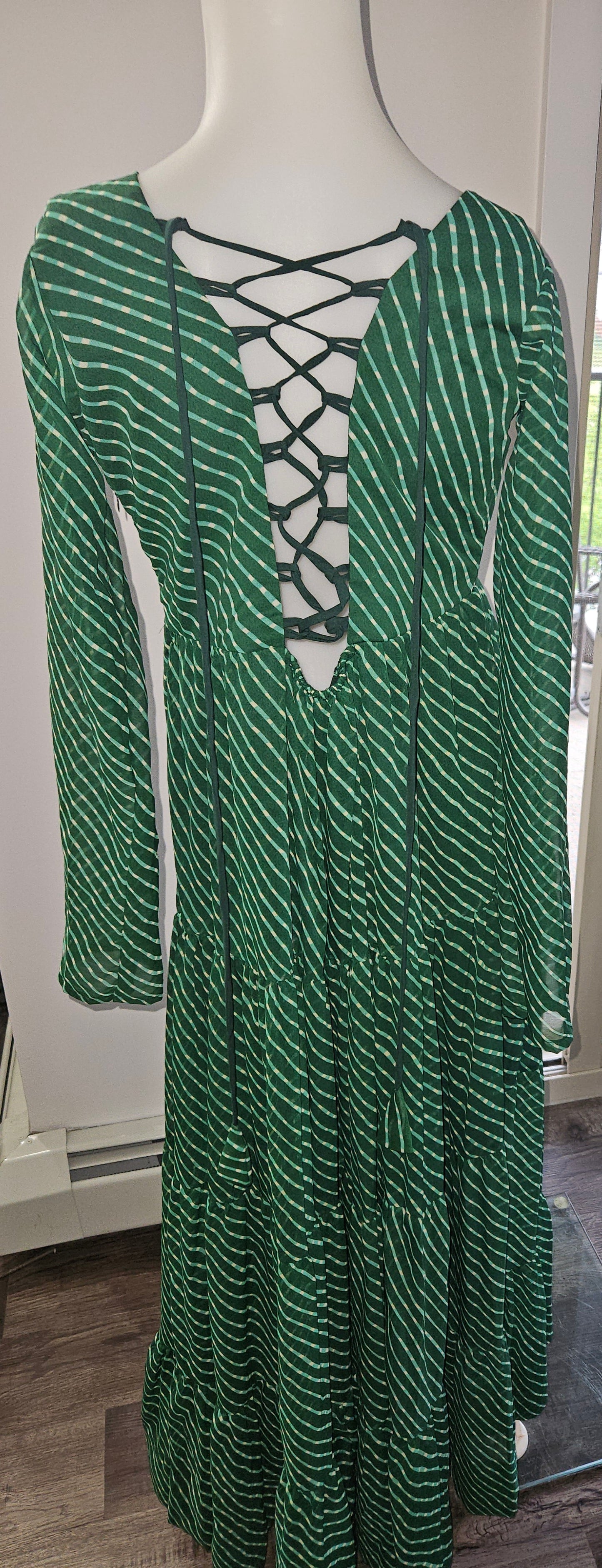 Maxi Dress with back Lace-up details