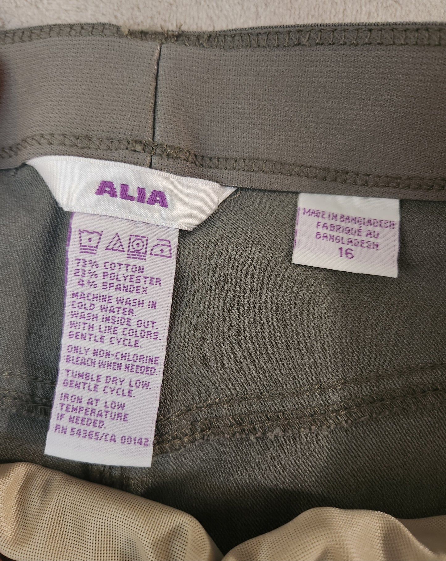 Alia Pants