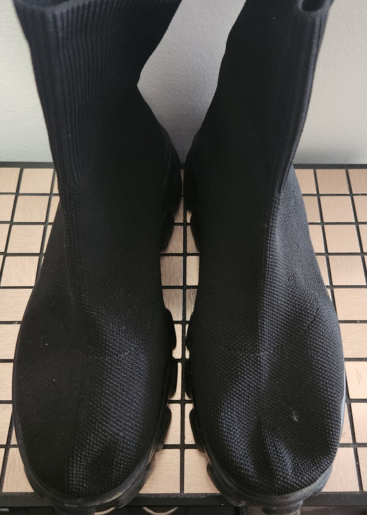 Slip On Boots - Size 9