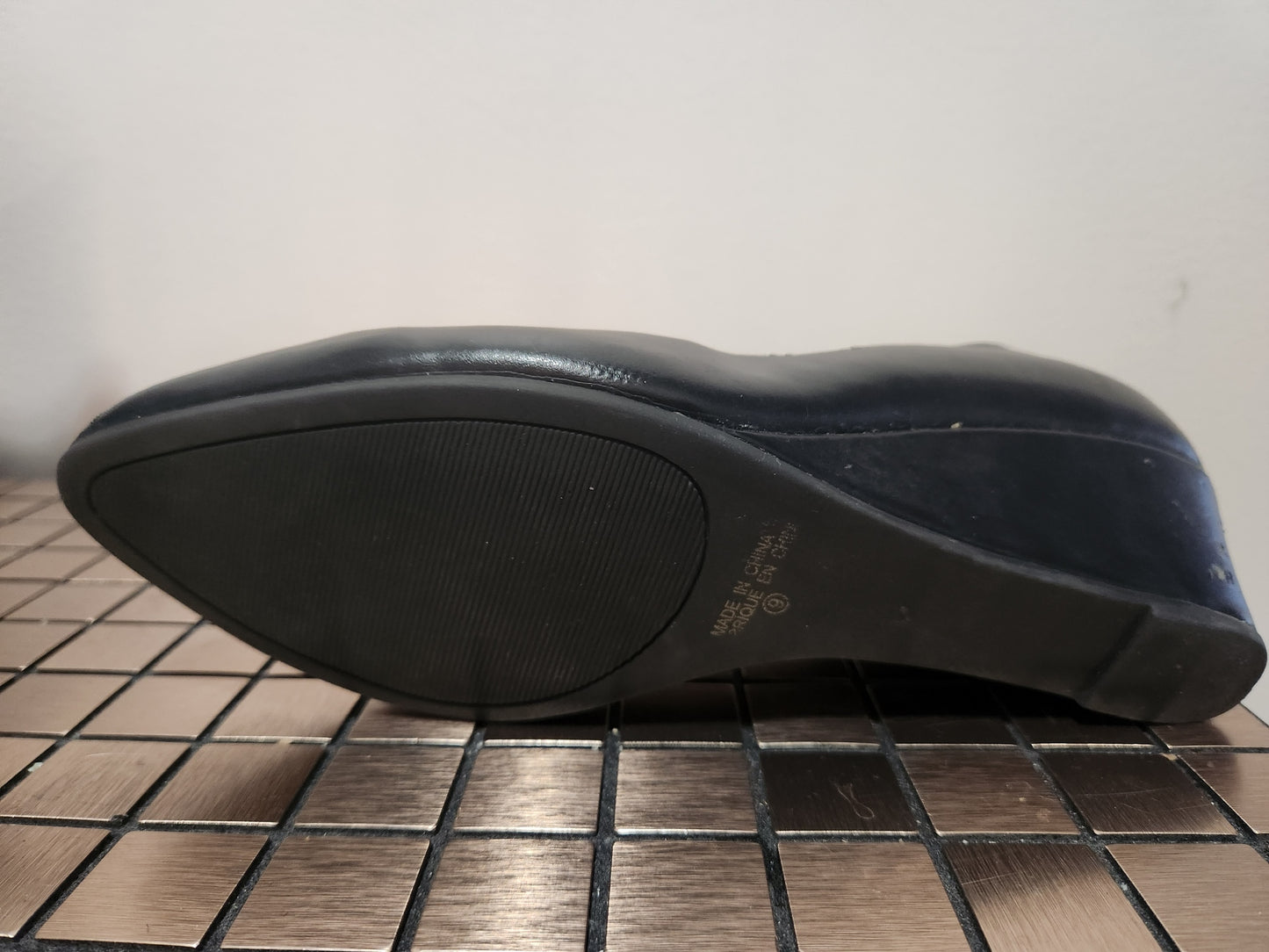Le Chateau Wedge Heels - Size 9