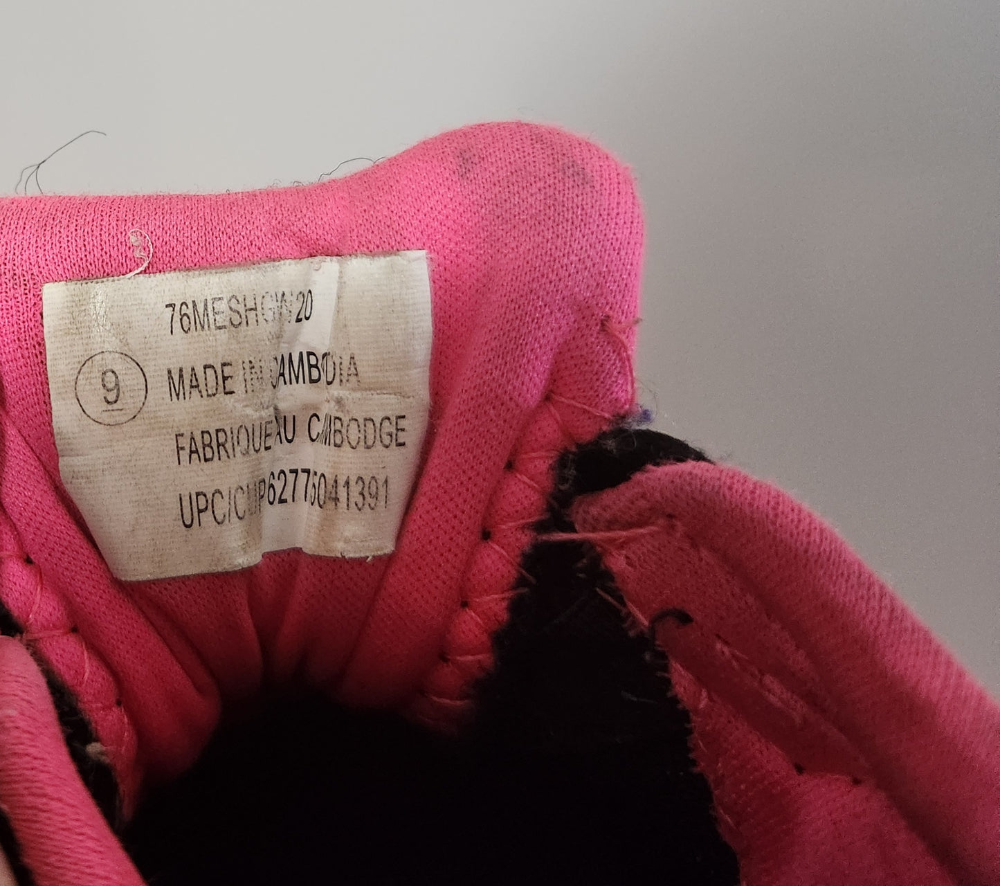 Girl's Runners - Size 9