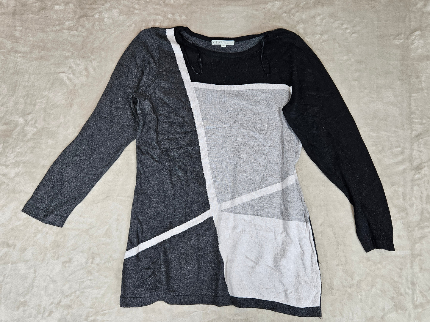 Cleo Petites Sweater - Size L