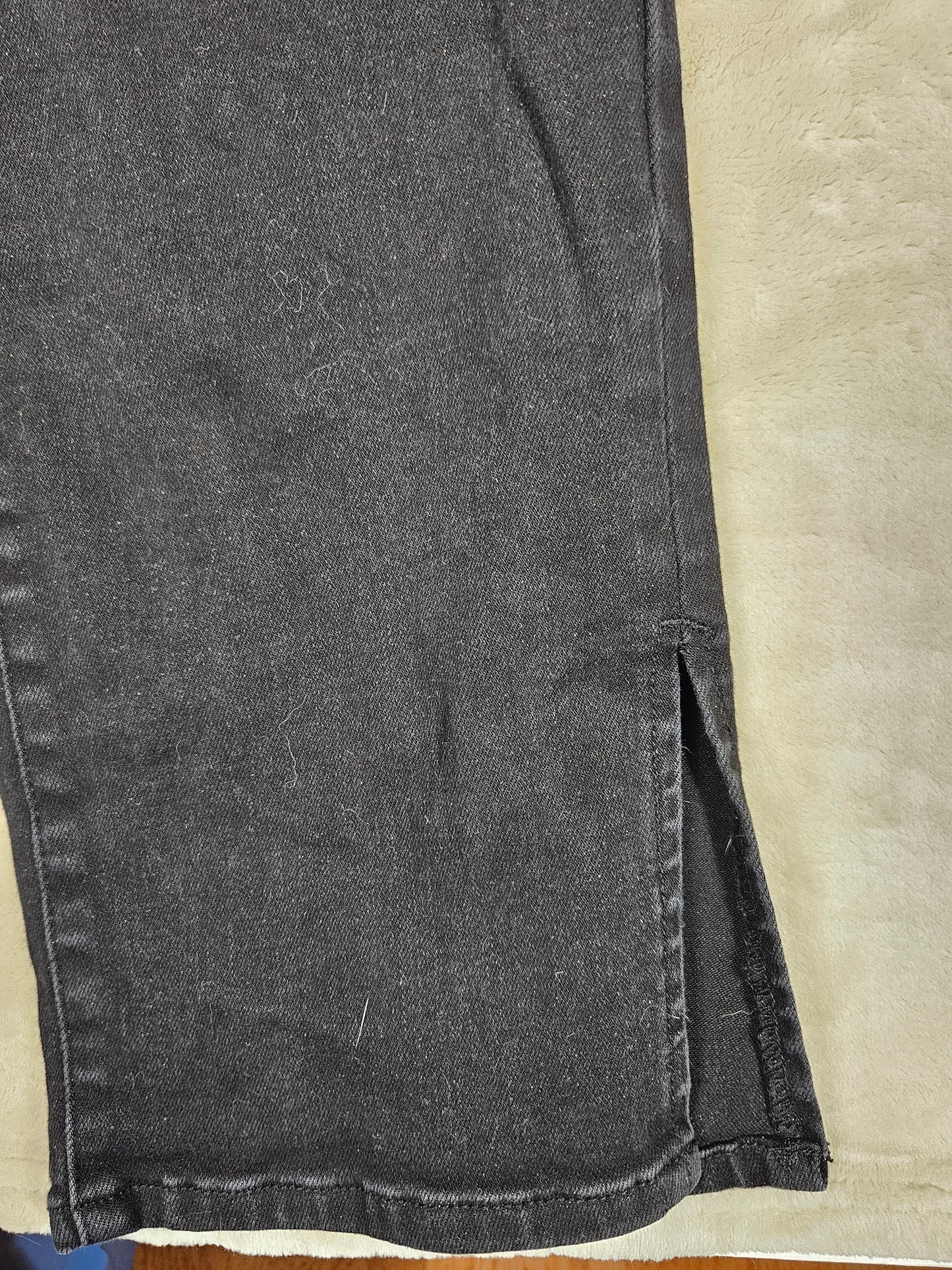Judy Blue Straight Jeans - Size 15/32