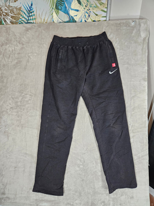 Nike Sweatpants - XL
