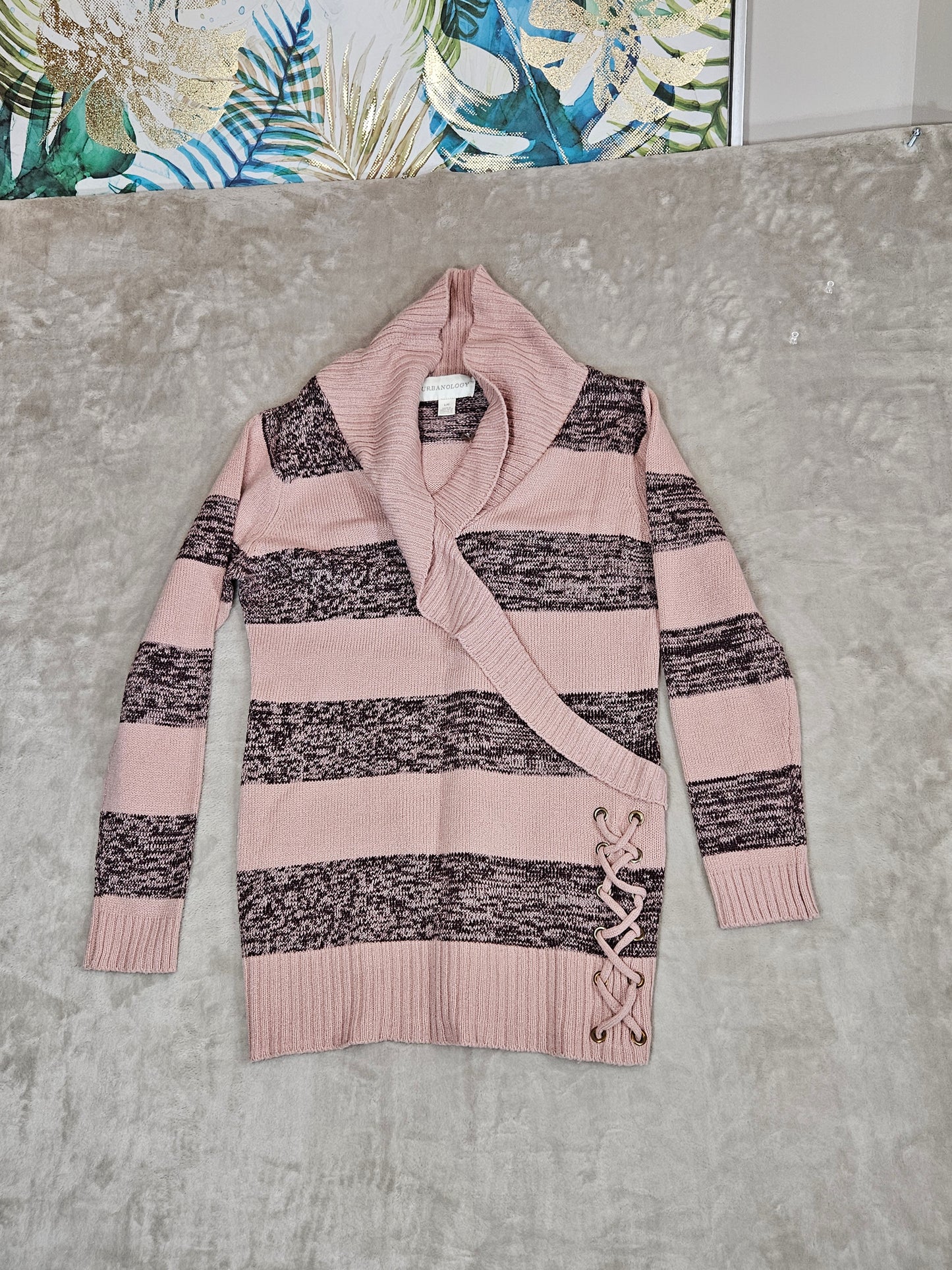 Urbanology Knit Sweater - L