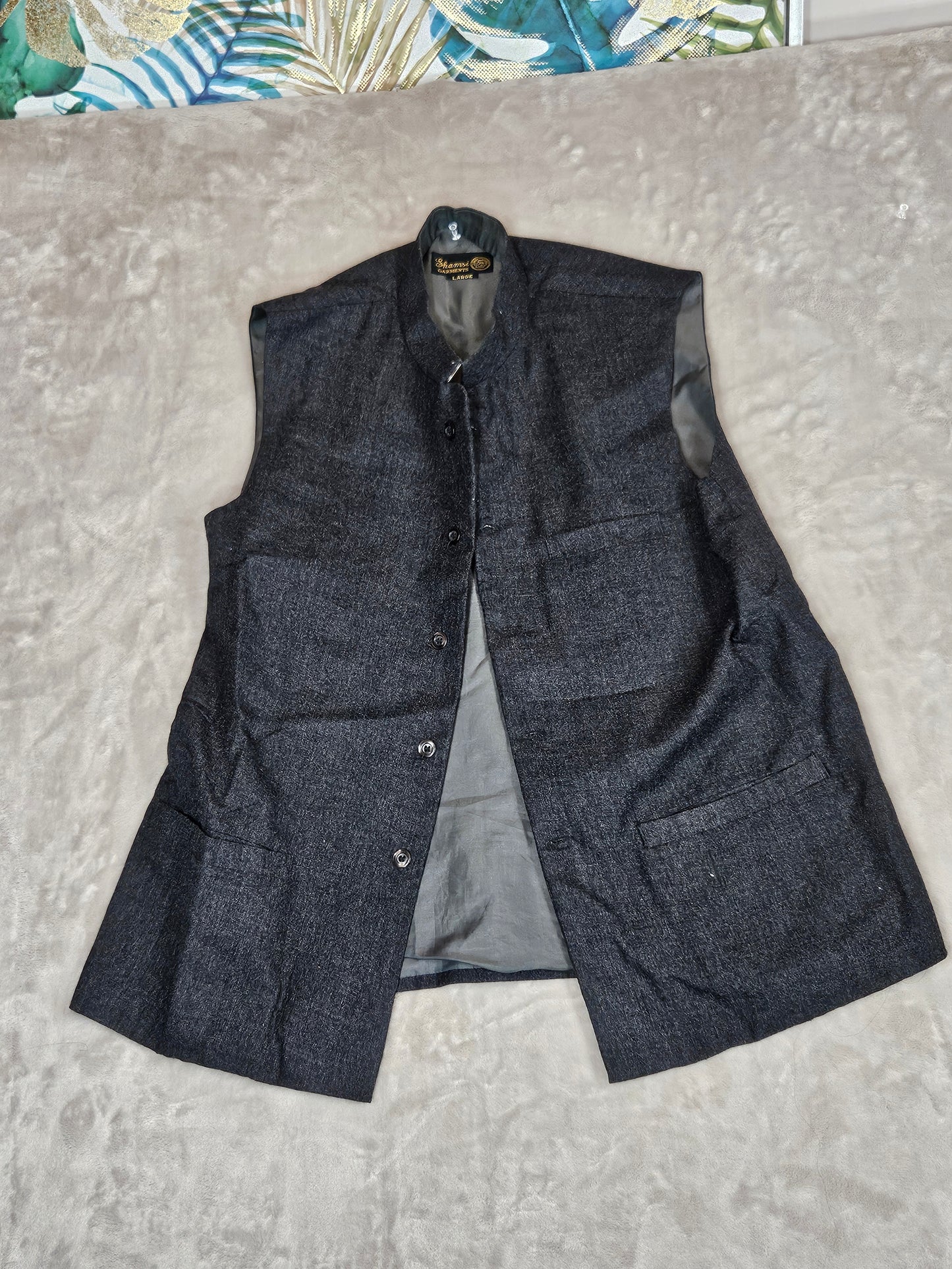 Men's Waistcoat - L