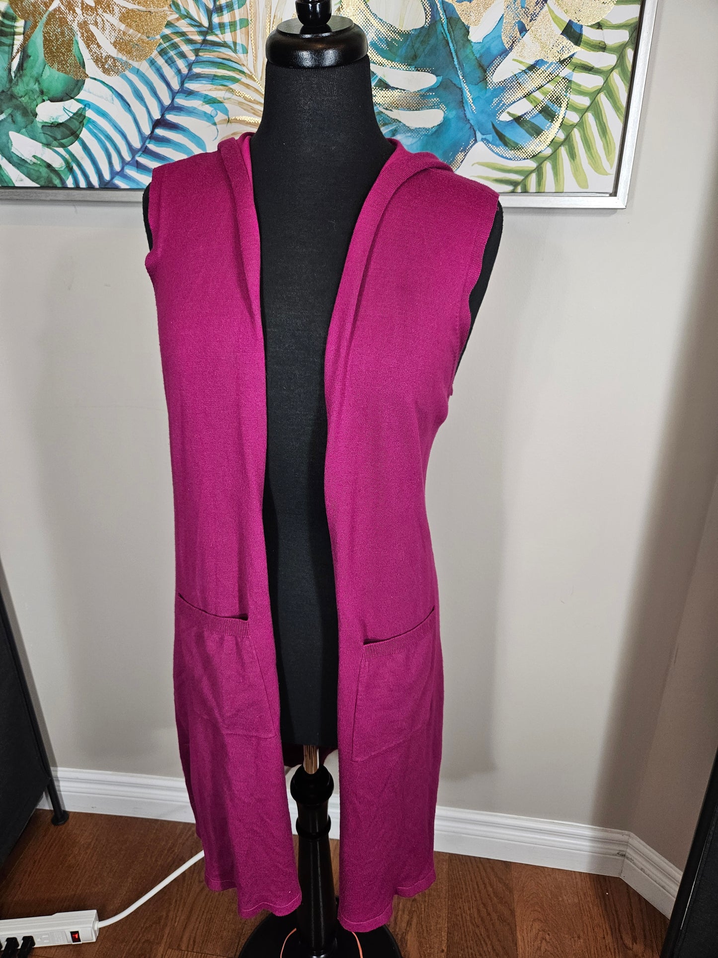 Cyrpus Vest Cardigan - Size M