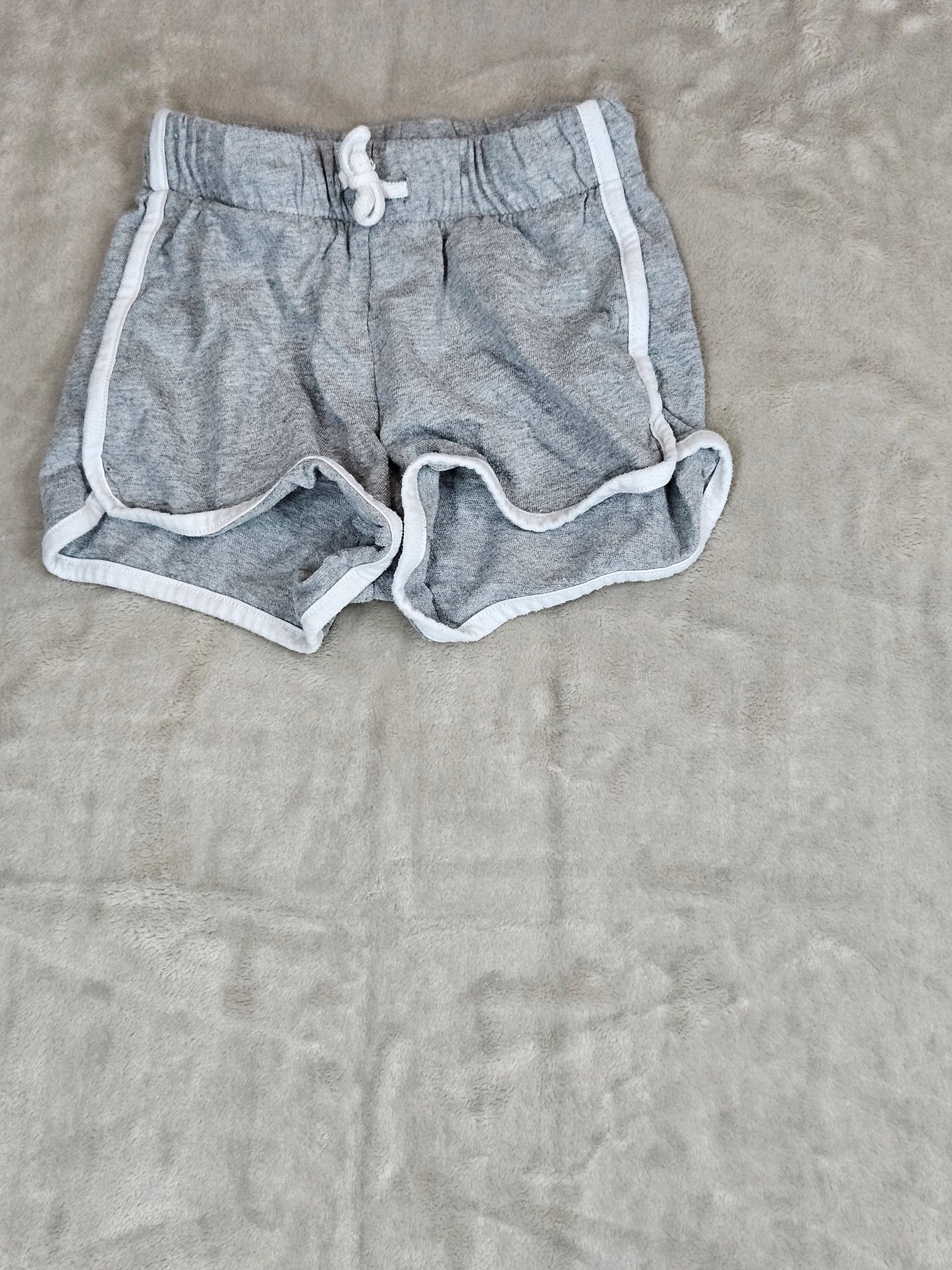 Old Navy Girl's Shorts - Size 6/7