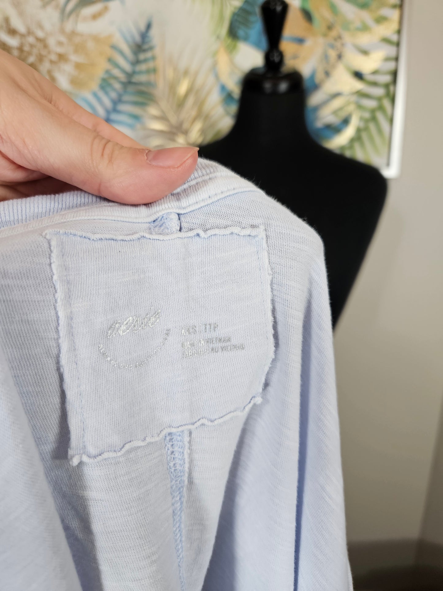 Aerie T-Shirt - Size XXS