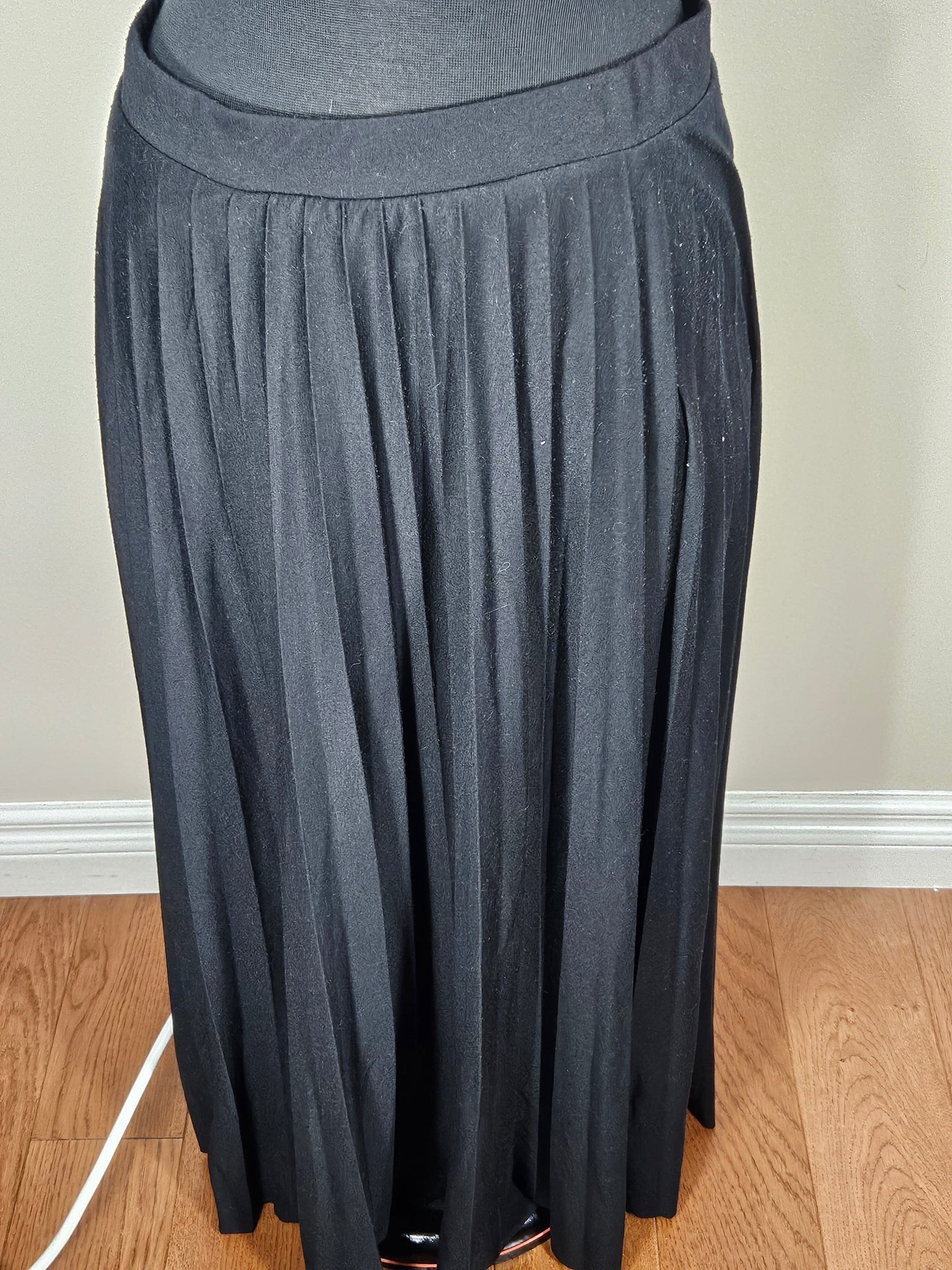 Black Maxi Skirt - Size XL