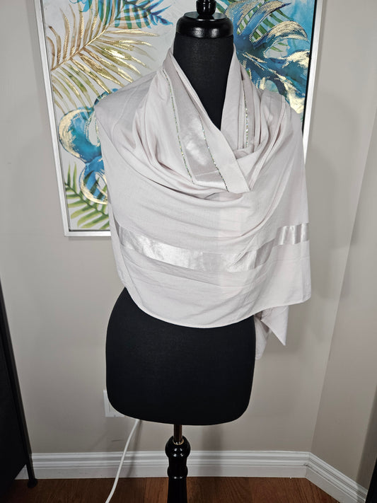 Elegant Silver Hijab