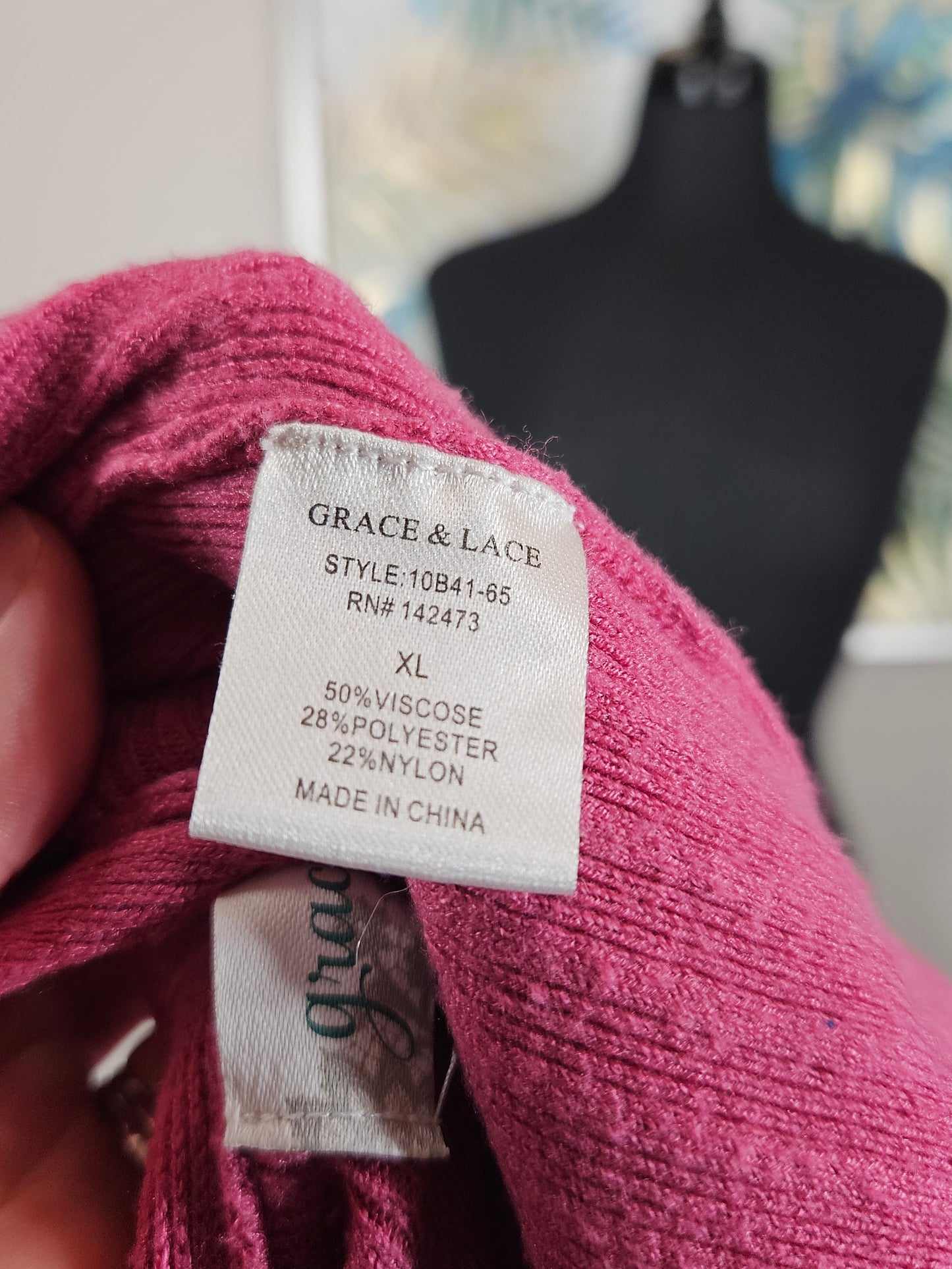 Grace & Lace Cardigan - Size XL