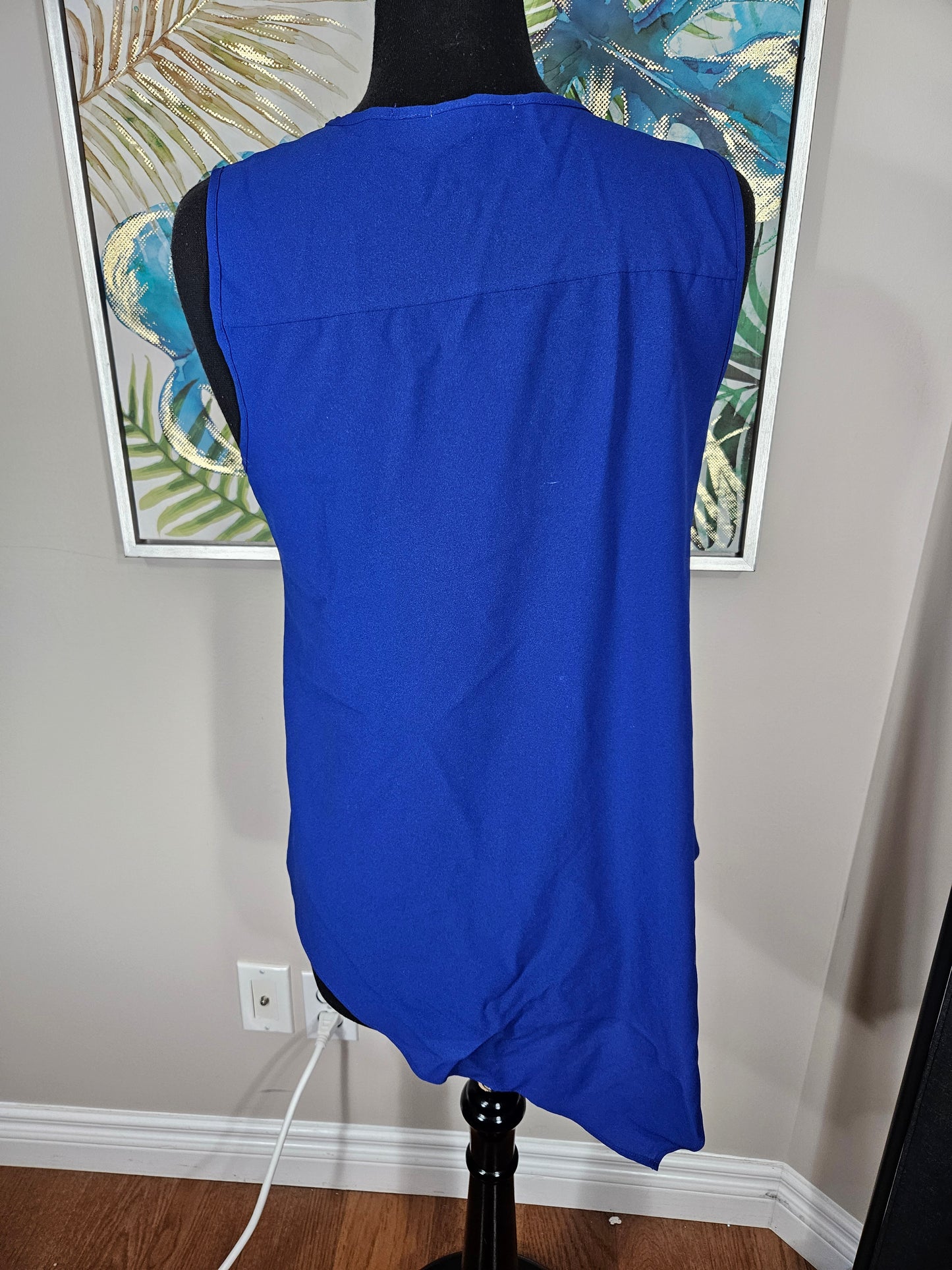 Dex Short Sleeve - Size Medium