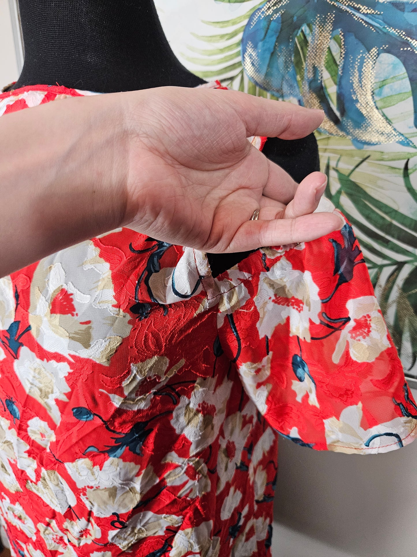 Floral Short Sleeve - Size Medium