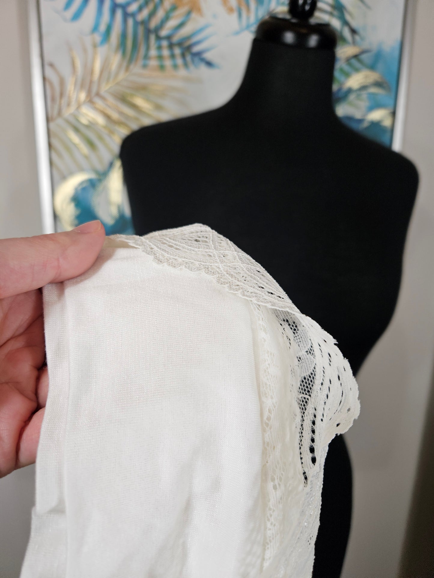 White Lace Underscarf