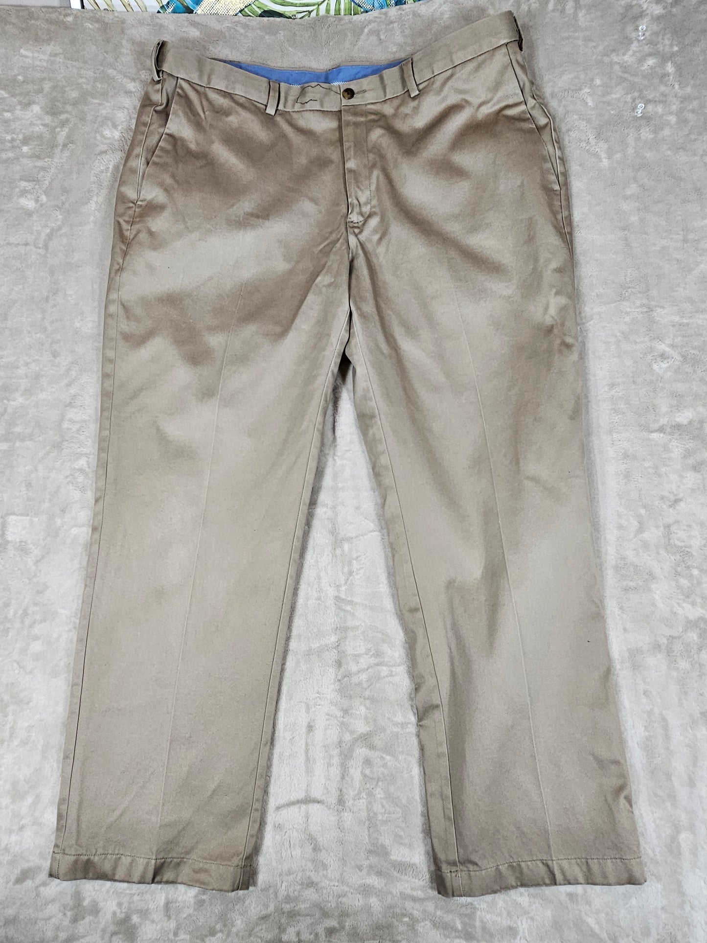 Haggar Trousers - Size 38 X 30