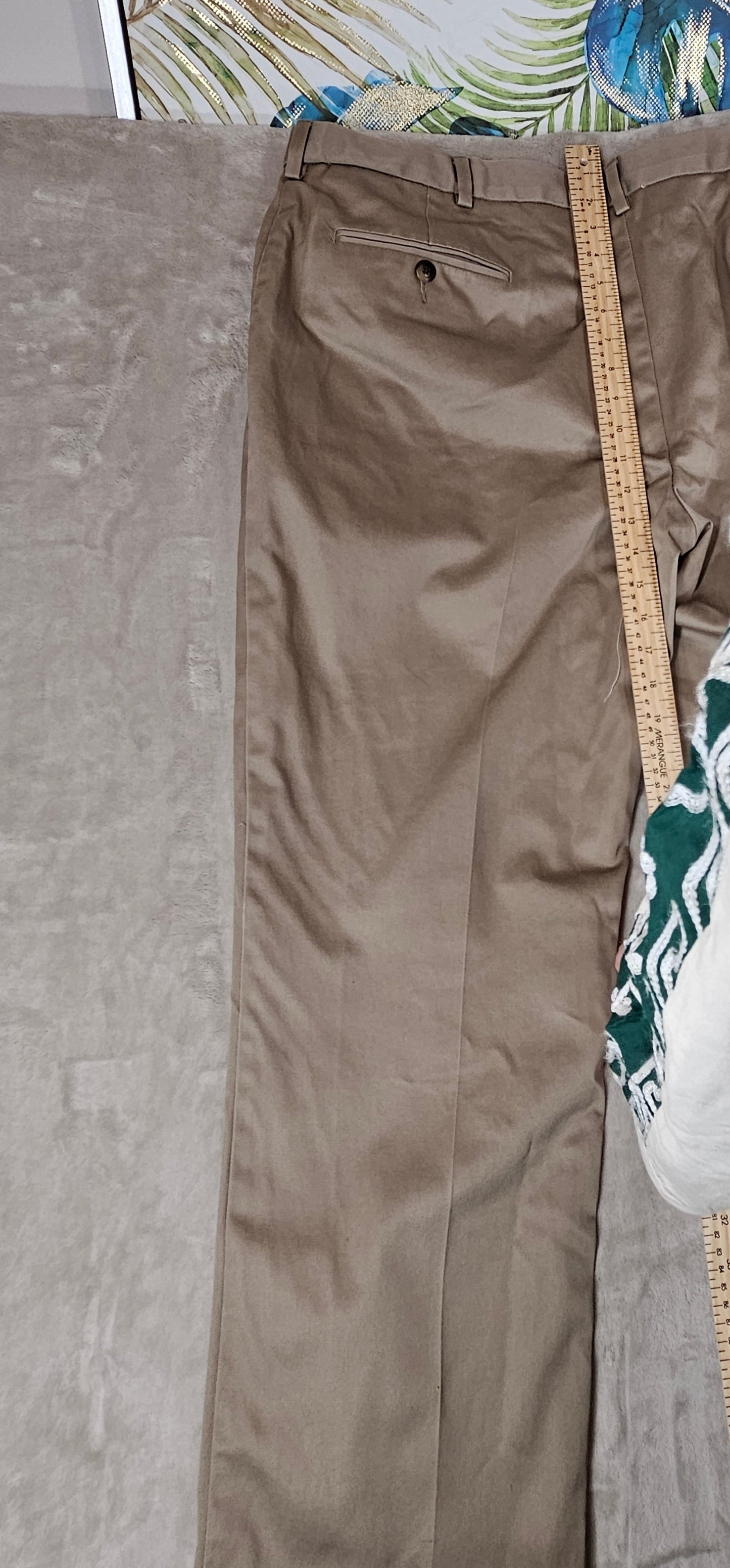 Haggar Trousers - Size 38 X 30