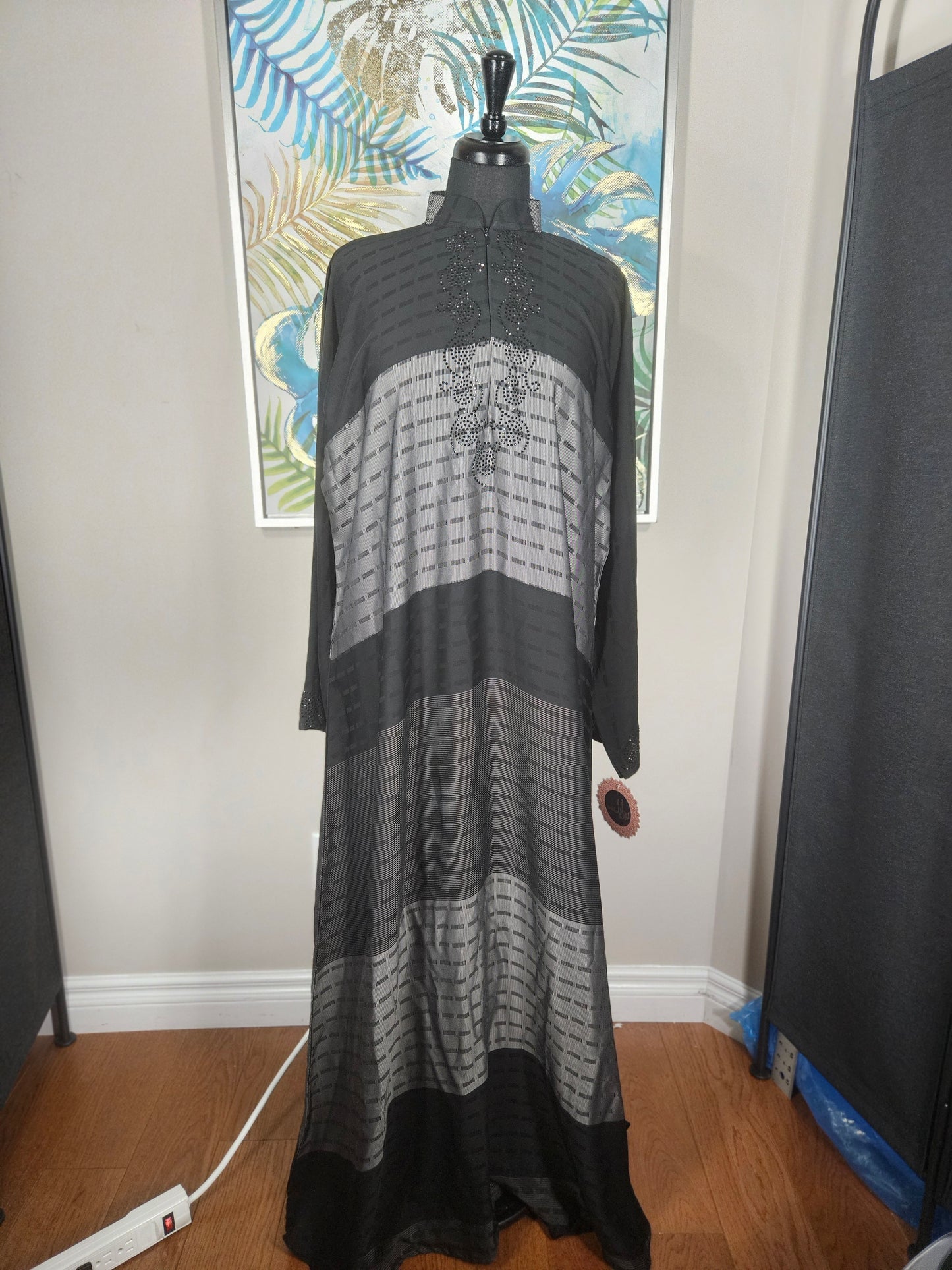 Black & Grey Abaya - Size 56