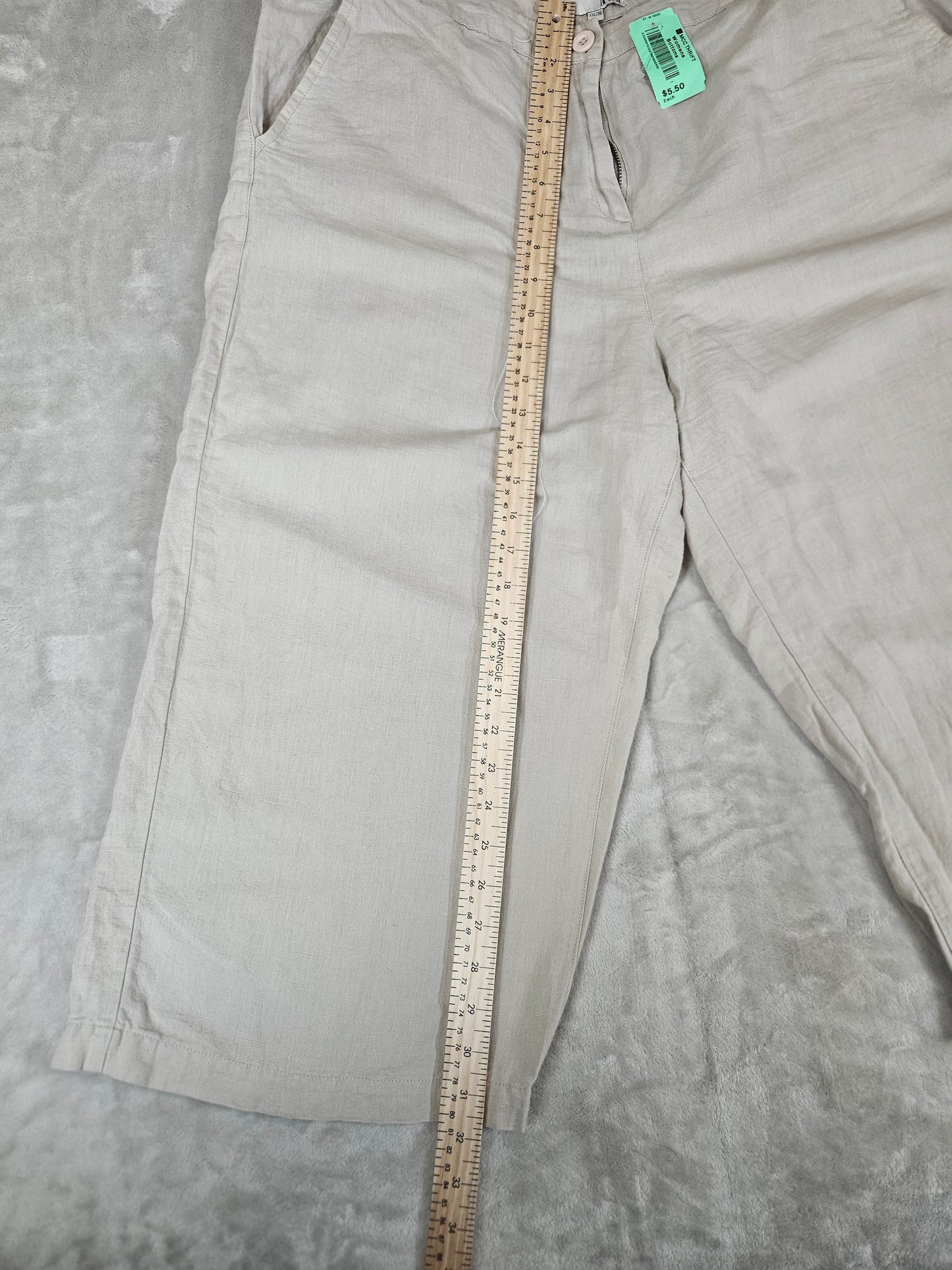 AND Linen Shorts - Size XXL