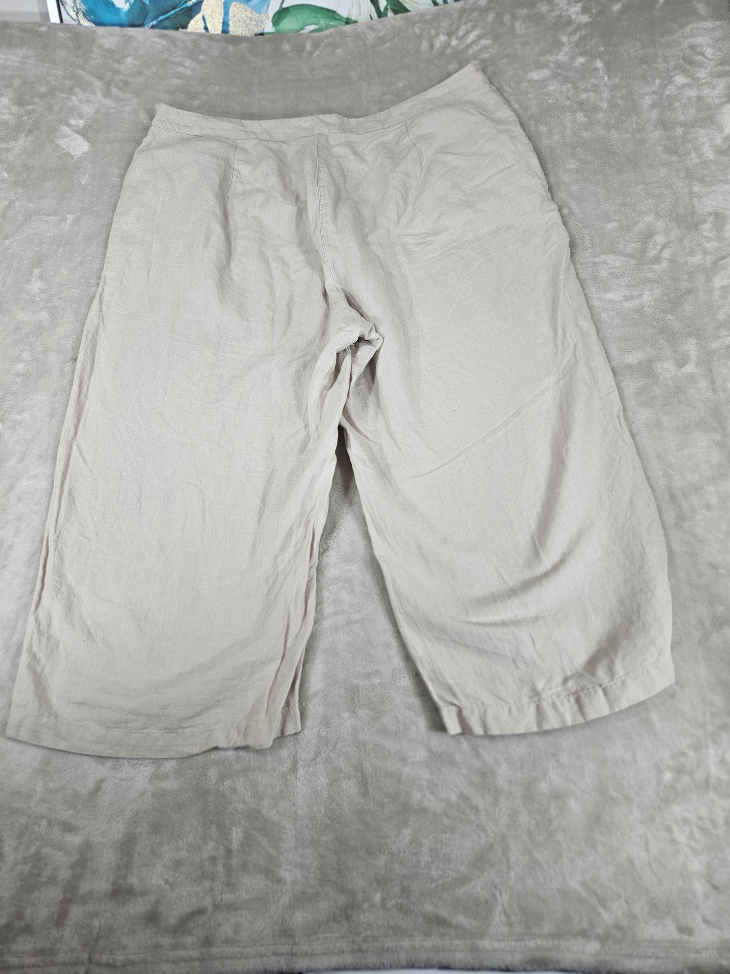 AND Linen Shorts - Size XXL
