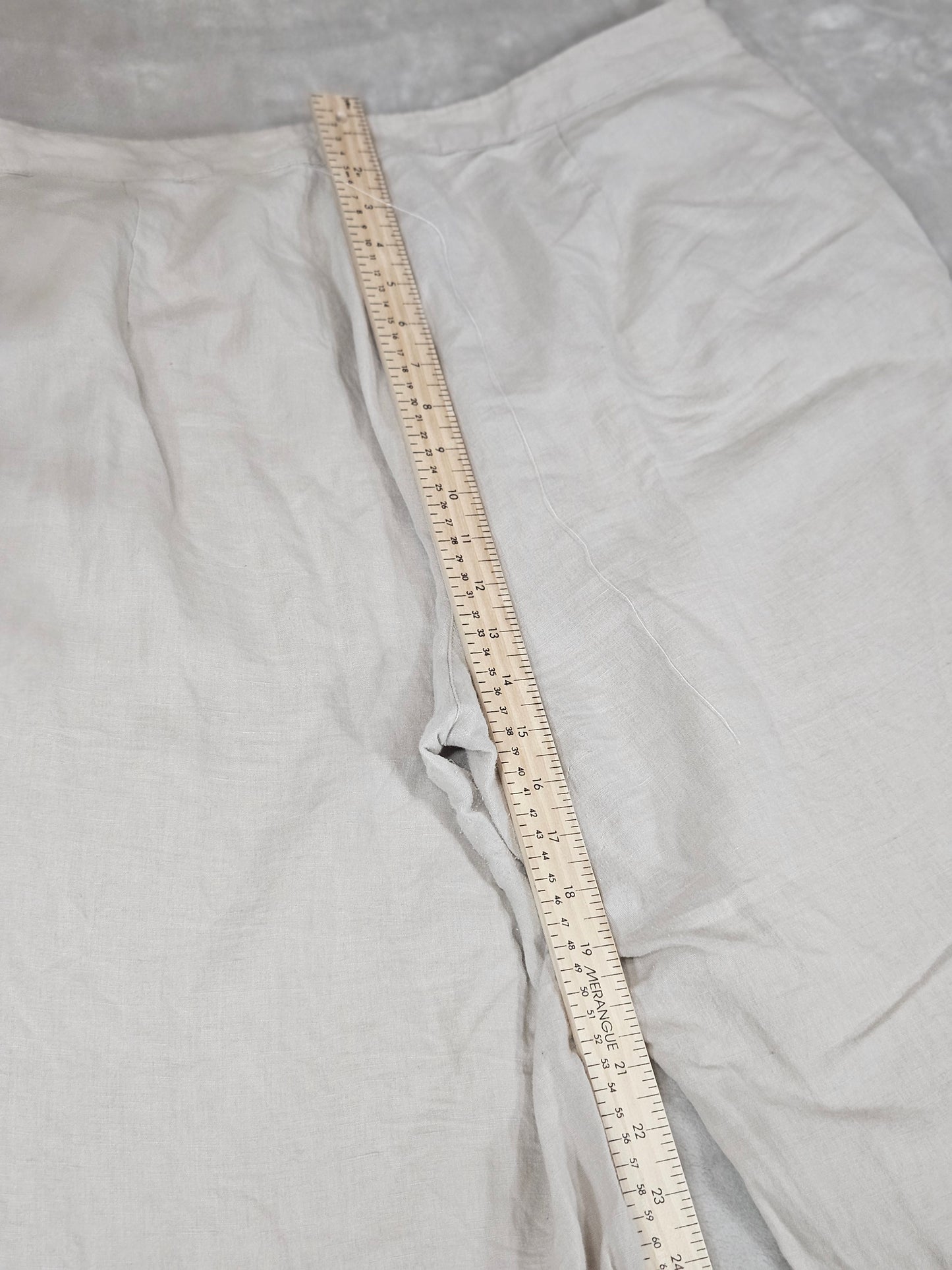 AND Linen Shorts - Size XXL