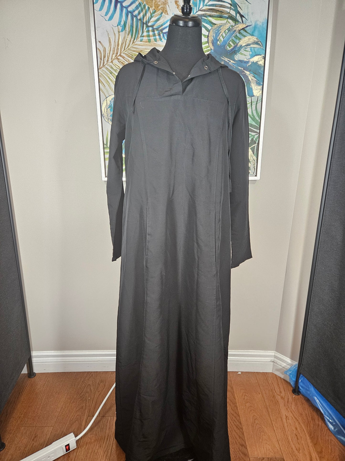 East Essence Abaya - Size Medium