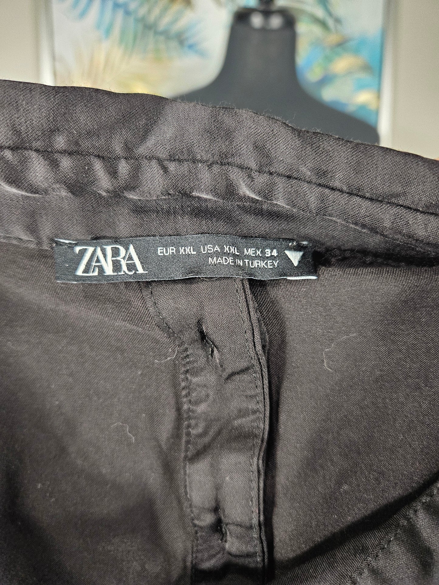 Cropped Blouse - Size XXL