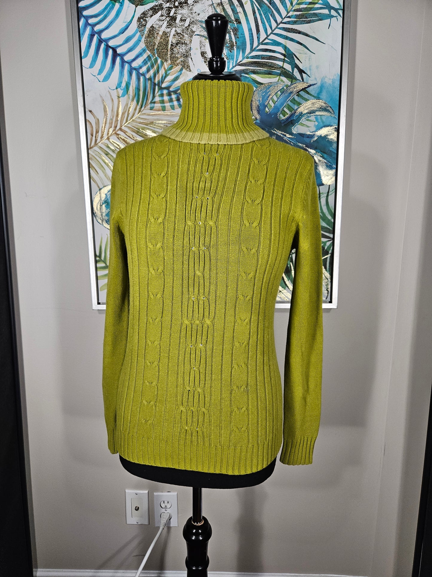 Green Turtleneck - Size Medium