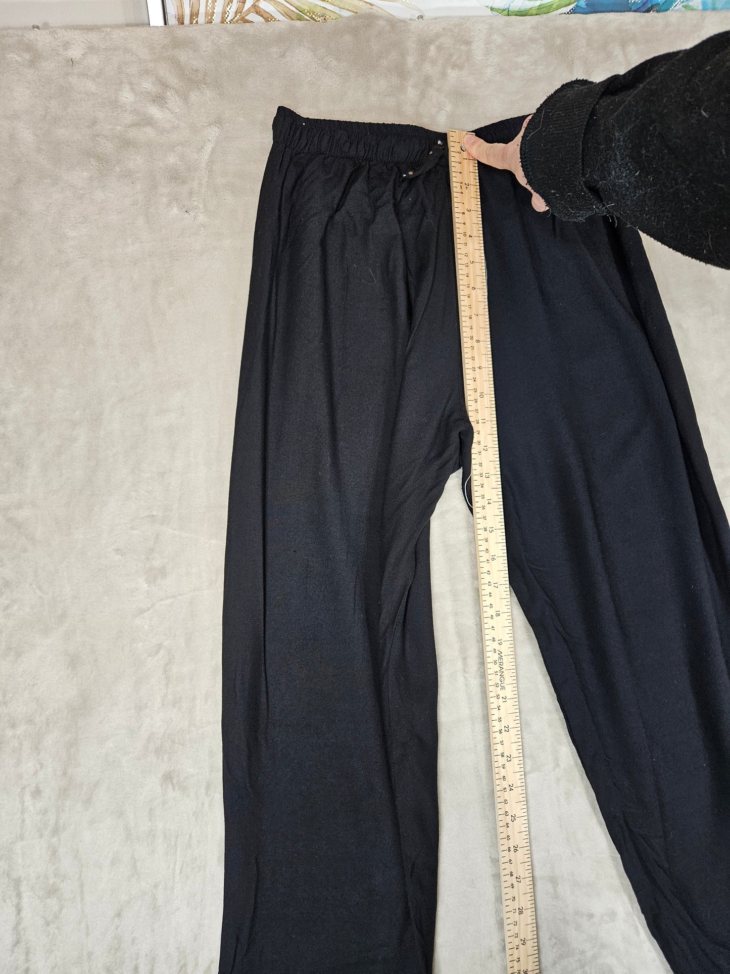 Black Lounge Pants - Size Medium