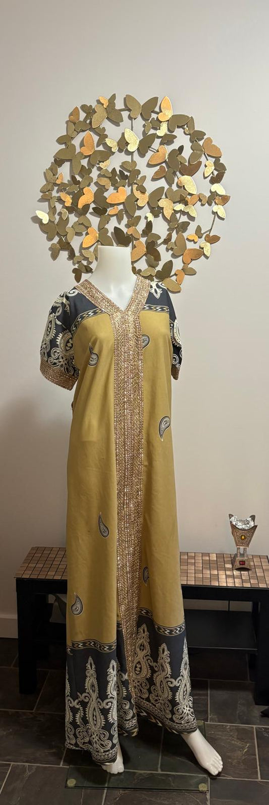 Short Sleeve Gold Embroidered Abaya