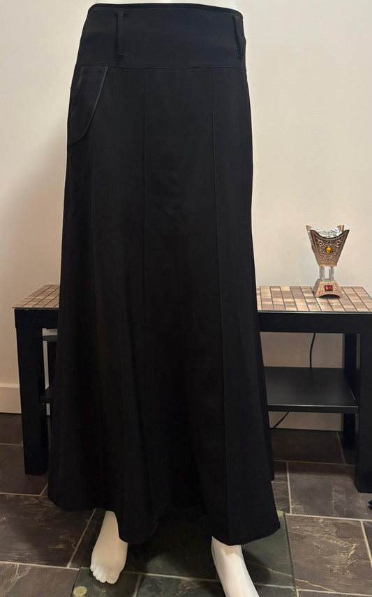Black Skirt