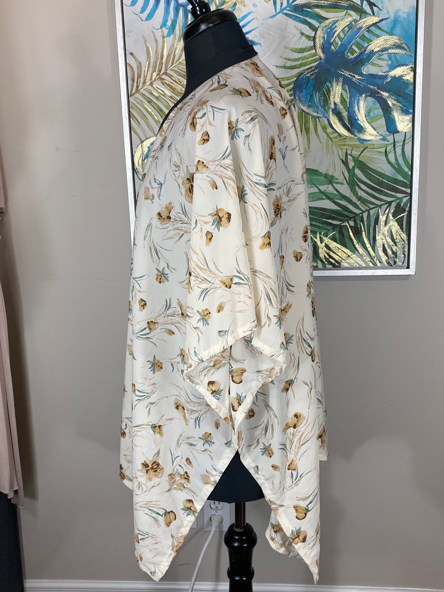 Yellow Flower Short Kimono - One Size